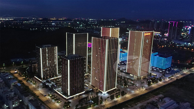 大（dà）樓立麵夜景照明實（shí）景（jǐng）圖